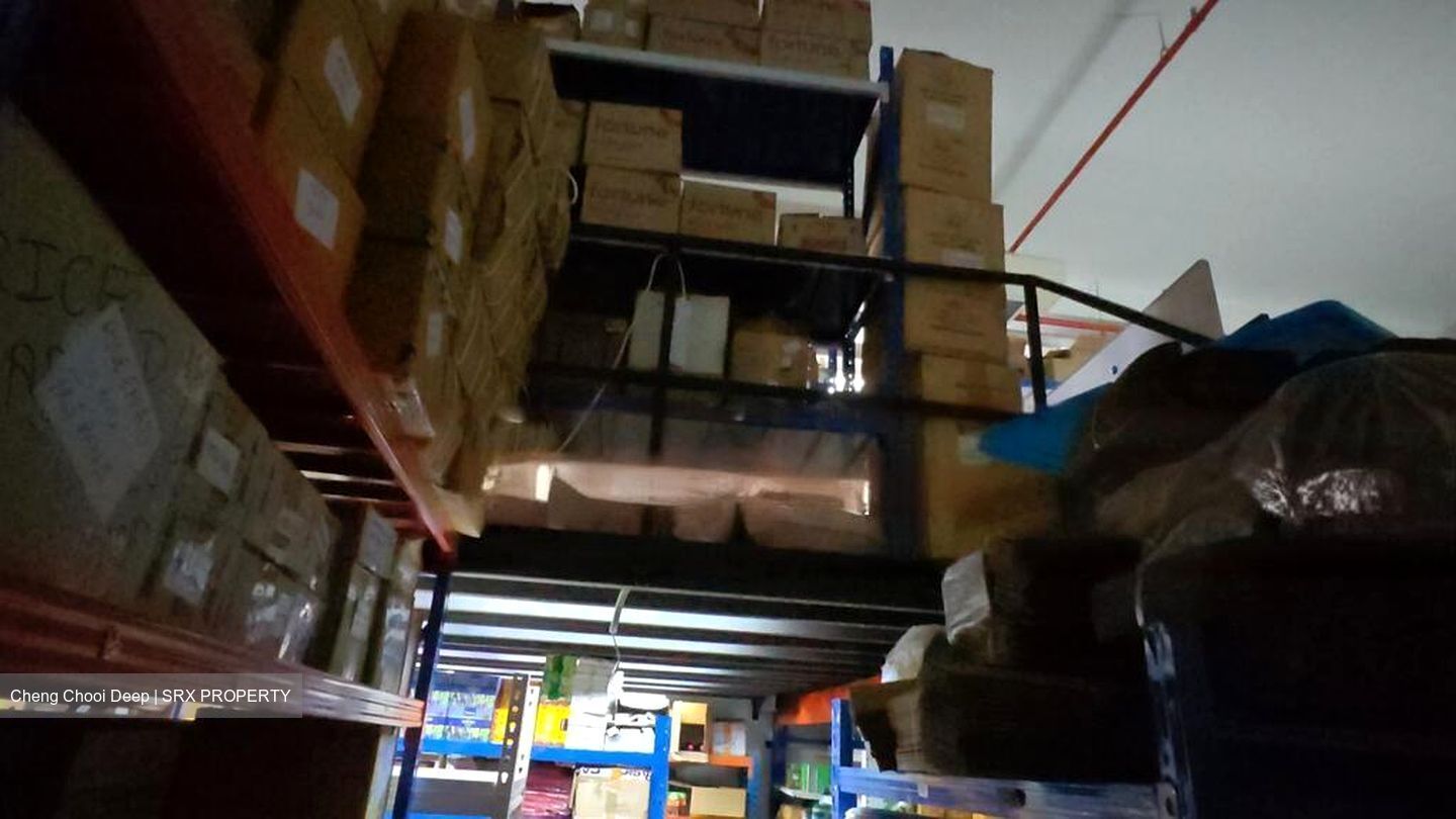 Oxley Bizhub (D14), Factory #454797201